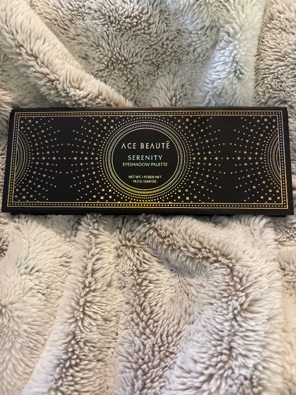 Ace Beaute Serenity Eyeshadow Palette